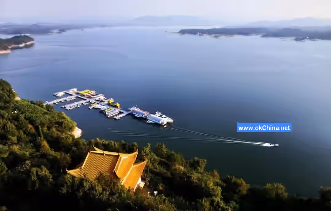 Wanfo Lake Scenic Area