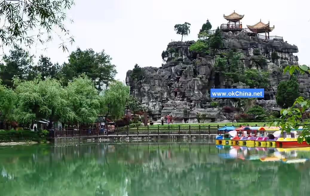 Wansheng Black Mountain Valley And Dragon Scale Stone Sea Scenic Area