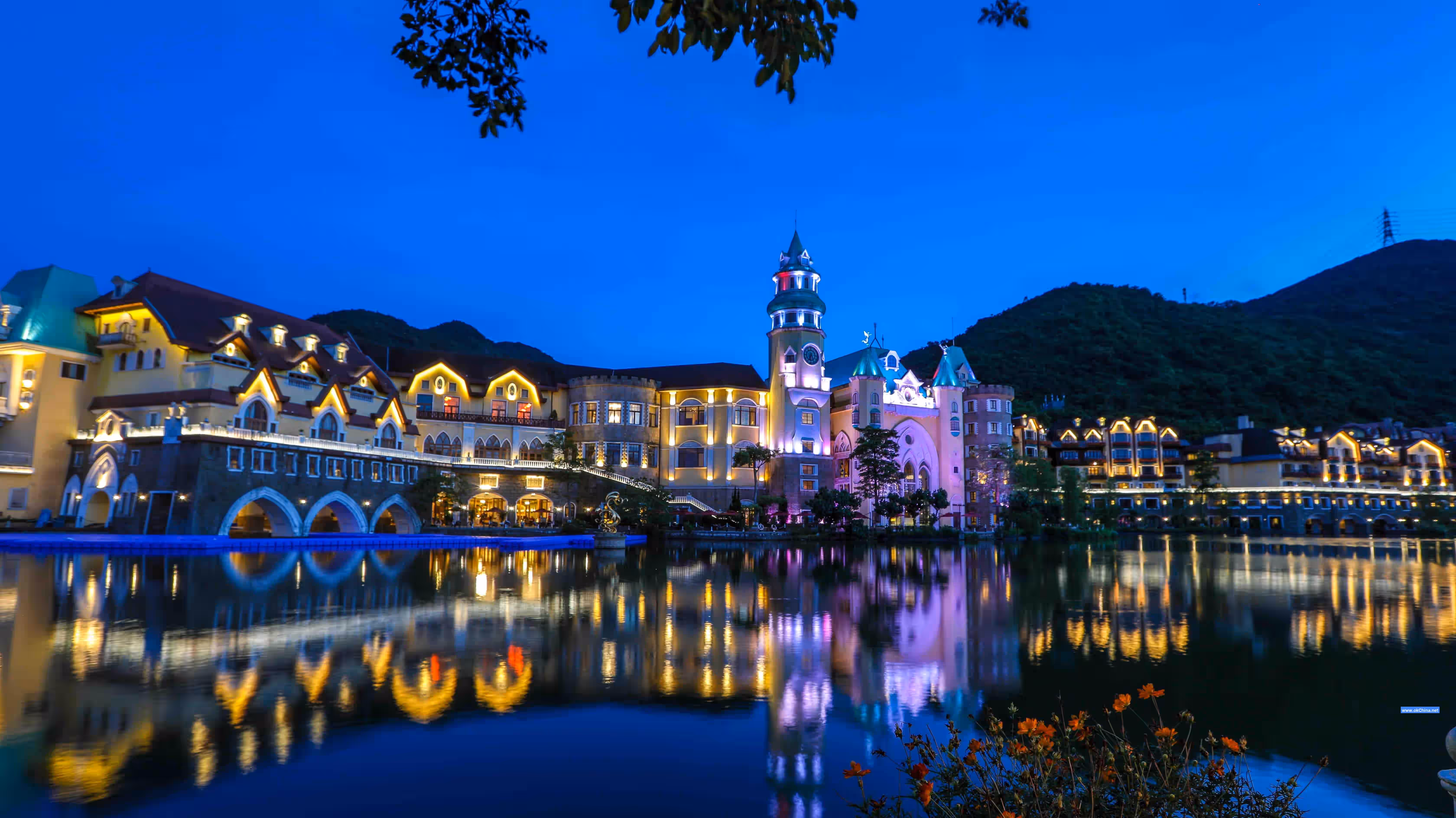 Overseas Chinese Town Tourist Resort