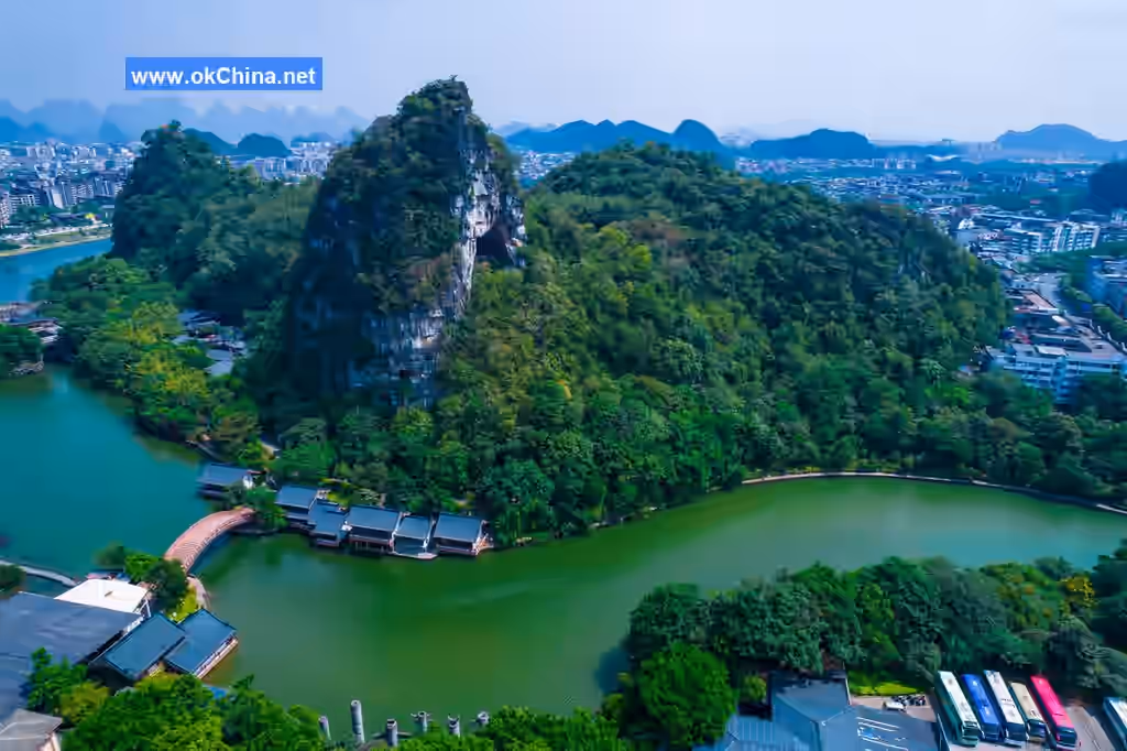 Solitary Beauty Peak And Prince City Scenic Area