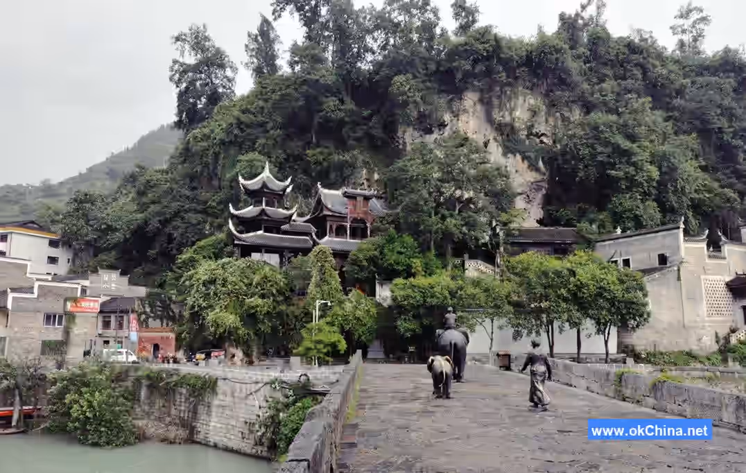 Zhenyuan Ancient City Tourist Area