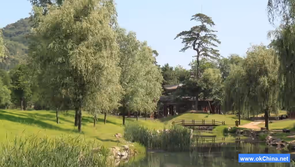 Chengde Imperial Summer Resort And Surrounding Temples Scenic Area