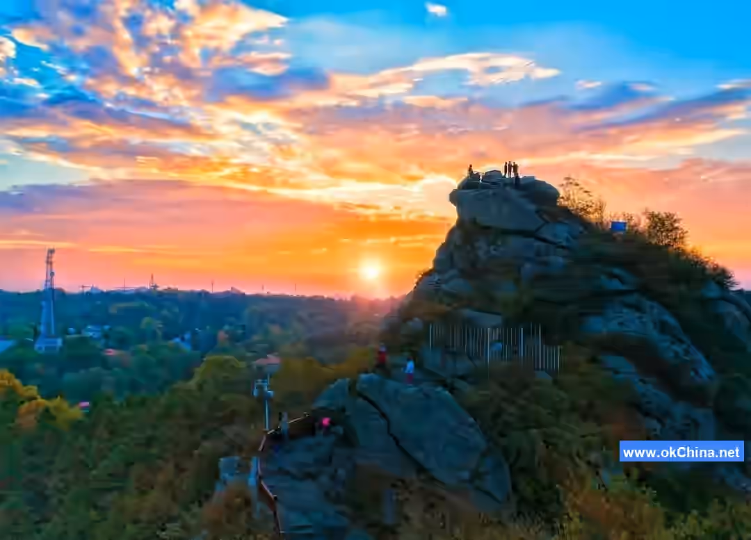 Jigong Mountain Scenic Area