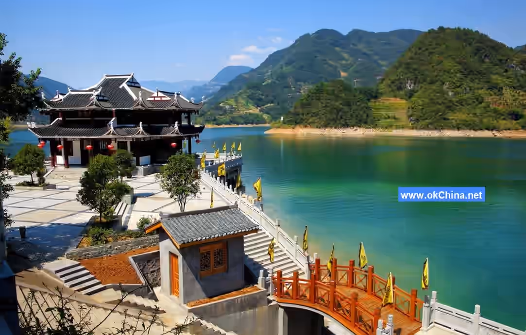 Qingjiang River Scenic Area