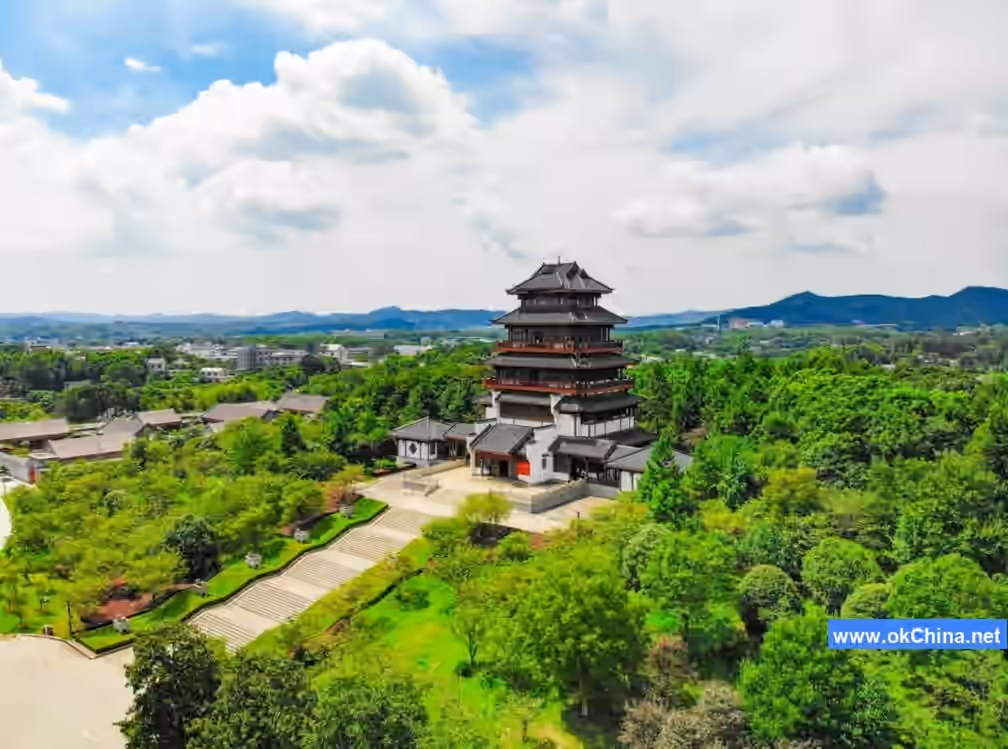 Huaminglou Tower Scenic Area