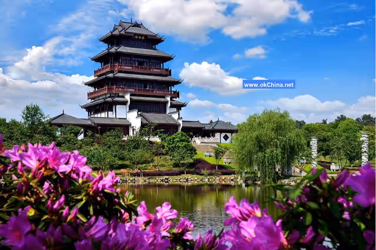 Huaminglou Tower Scenic Area