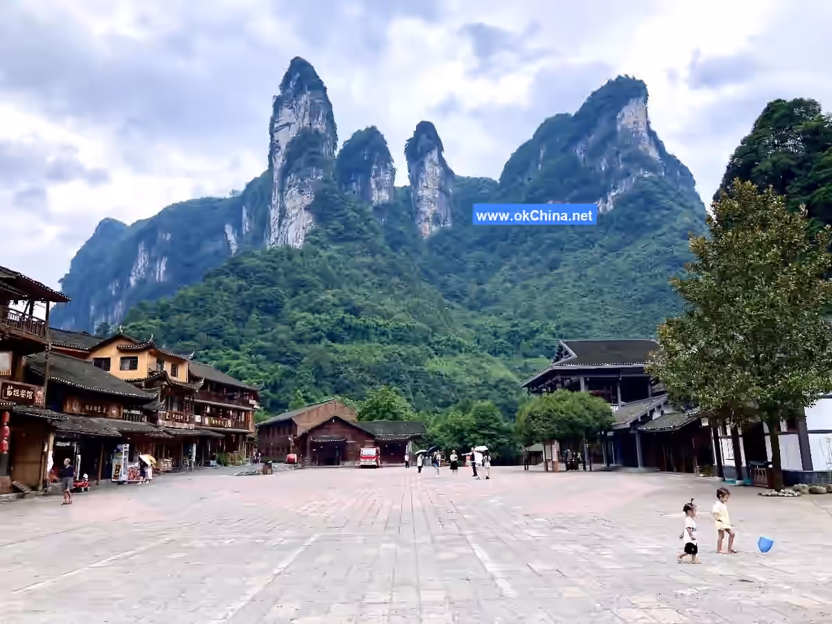 Aizhai And Shibadong And Dehang Grand Canyon Scenic Area