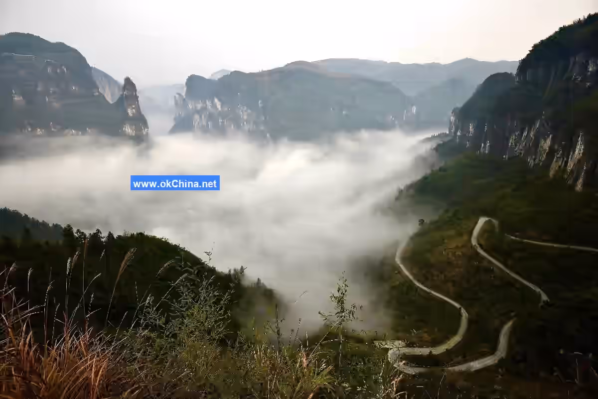 Aizhai And Shibadong And Dehang Grand Canyon Scenic Area