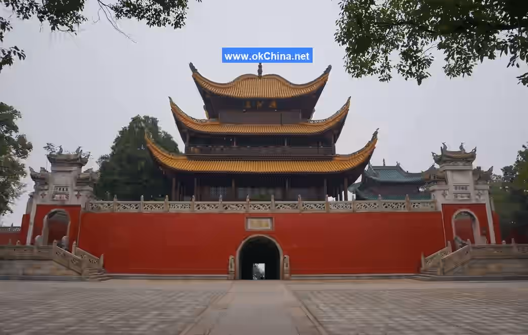 Yueyang Tower And Junshan Island Scenic Area