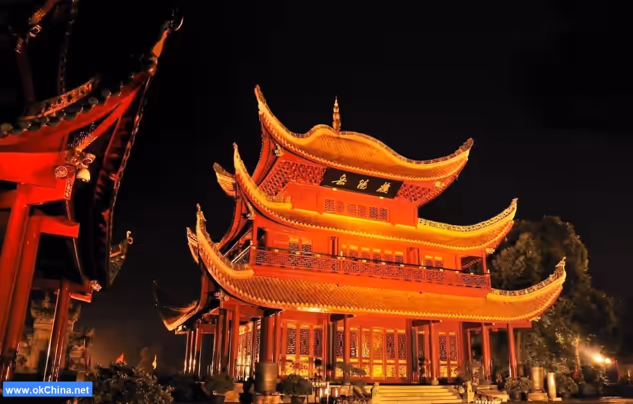 Yueyang Tower And Junshan Island Scenic Area