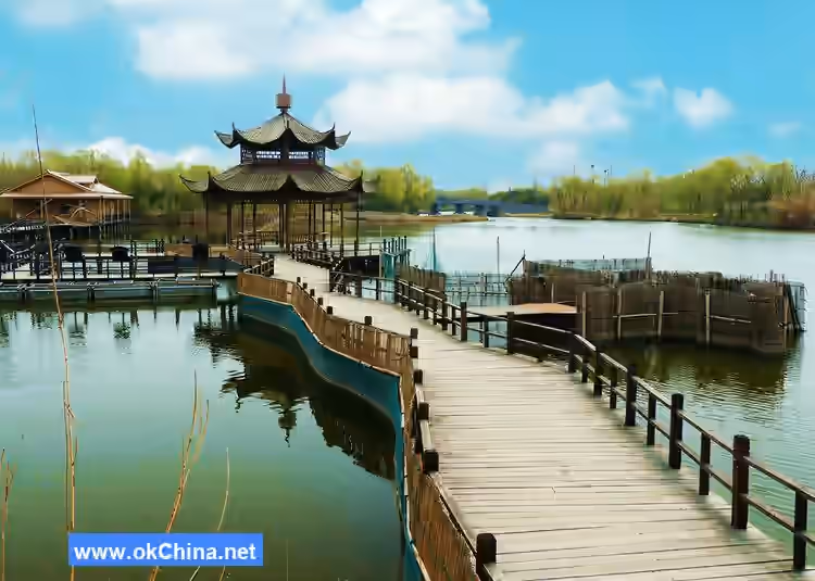 Qinhu Lake Tourist Area