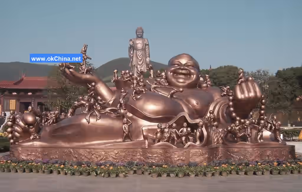 Lingshan Grand Buddha Scenic Area