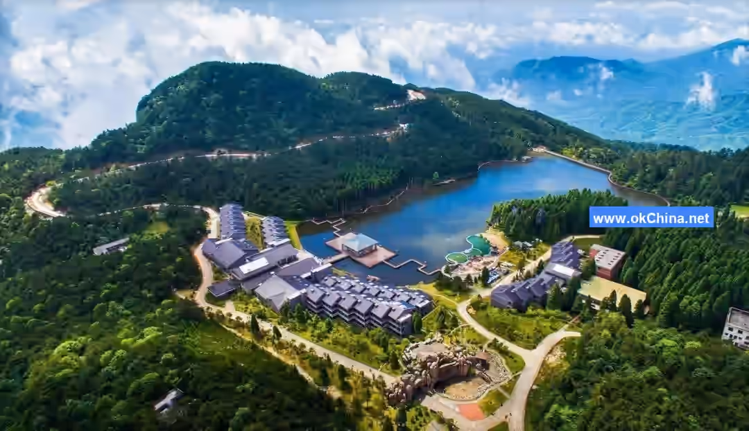 Mingyue Mountain Tourist Area