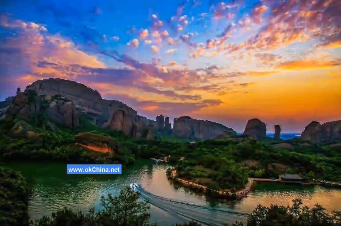 Longhu Mountain Scenic Area