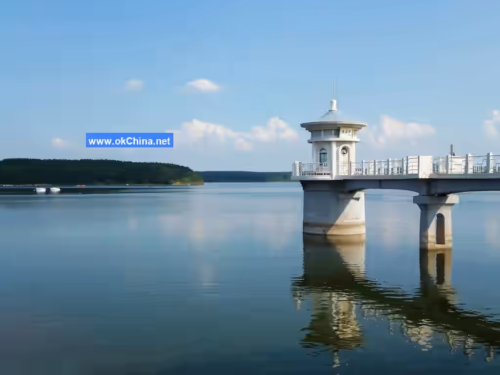 Jingyuetan National Forest Park