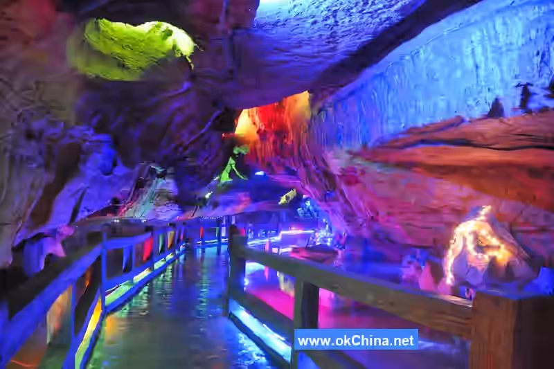 Firefly Water Cave And Underground Grand Canyon Tourist Area