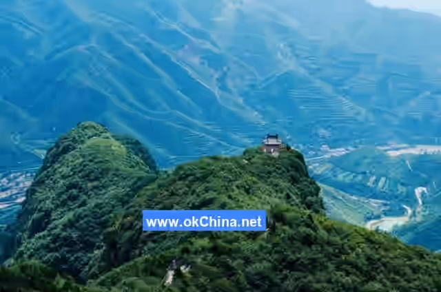Yunqiu Mountain Scenic Area