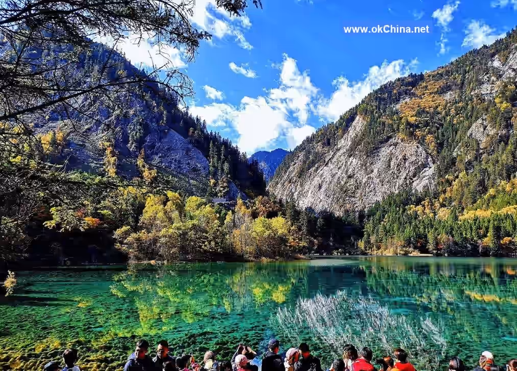 Jiuzhaigou Scenic Area
