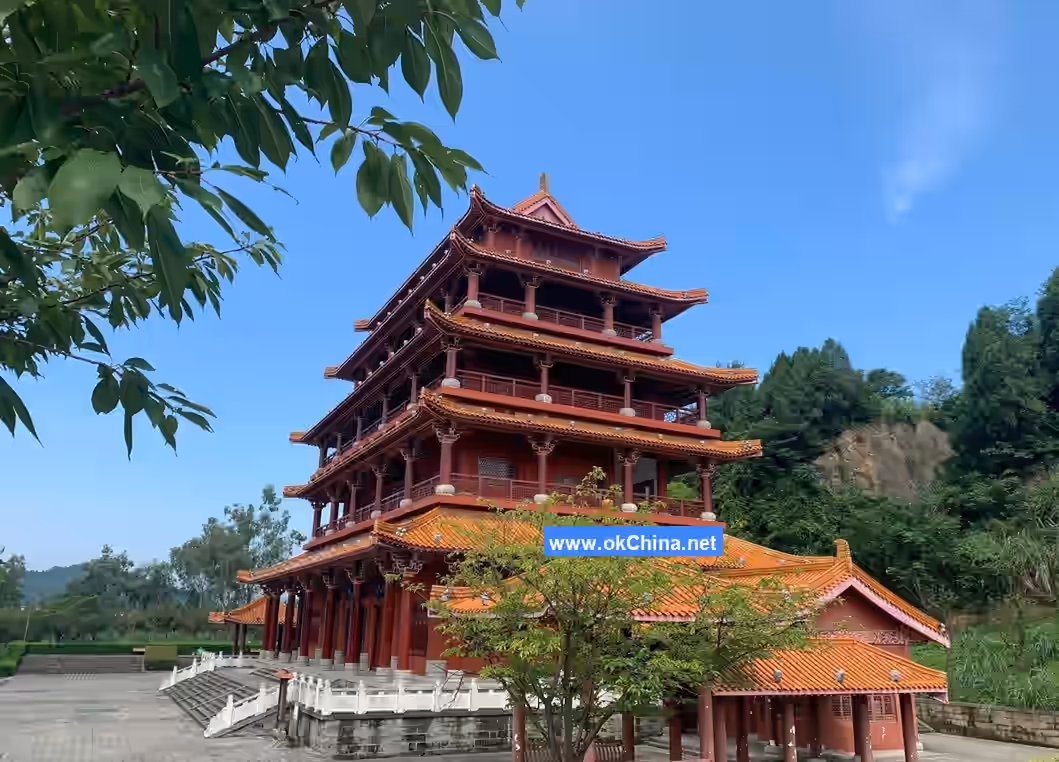 Langzhong Ancient City Tourist Area