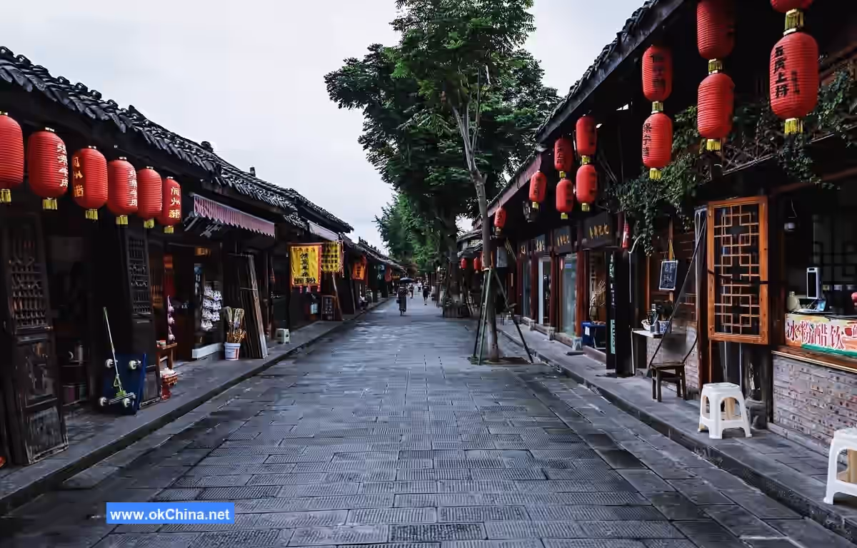 Langzhong Ancient City Tourist Area