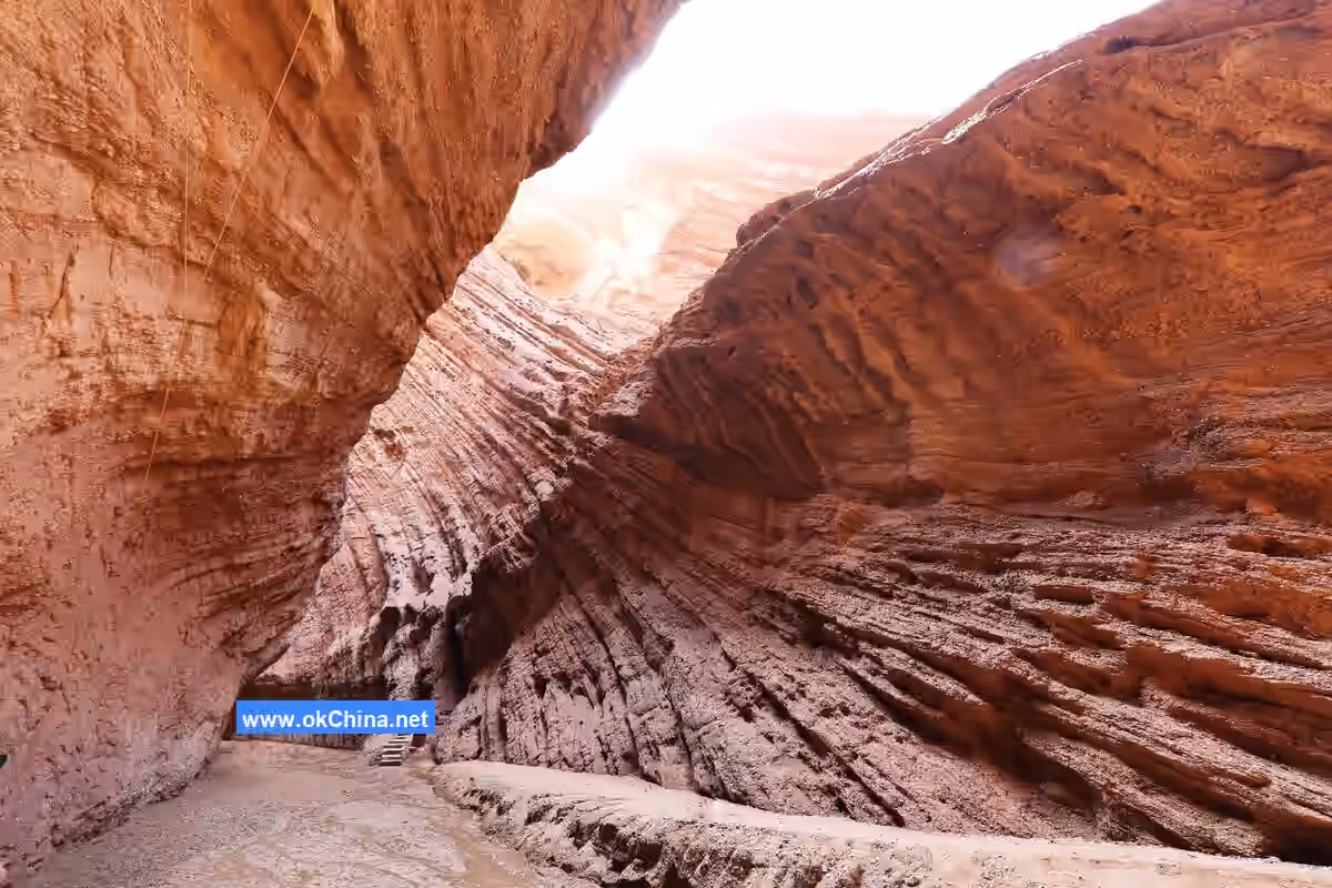 Tianshan Grand Canyon Scenic Area